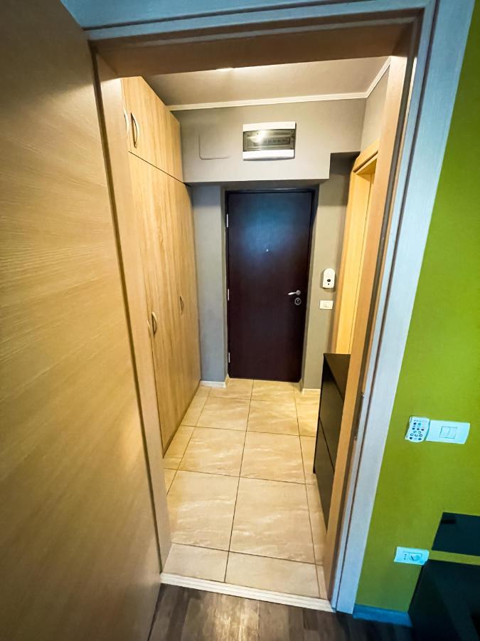 Prima Residence Apartment Oradea Bagian luar foto