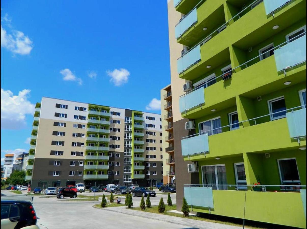 Prima Residence Apartment Oradea Bagian luar foto