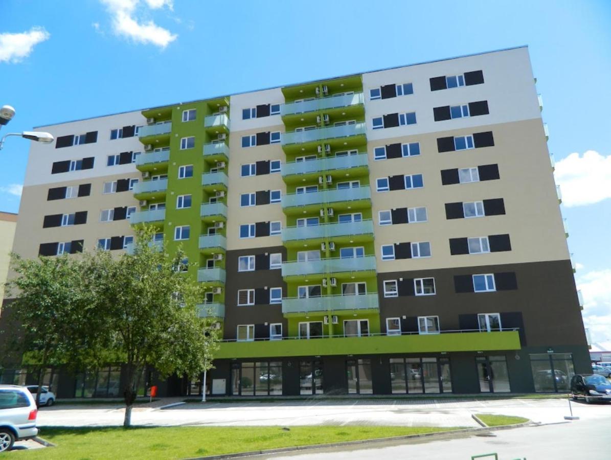 Prima Residence Apartment Oradea Bagian luar foto